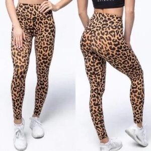 Balance Athletica - Vitality - Retired Leopard Print Workout Legging Size M